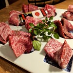 炙場牛心 - 米沢牛逸品9点盛