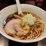らーめん颯人 - 醤油ラーメン