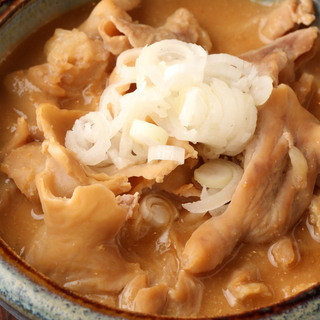 Uses “Uonuma Healthy Pork”. Simmer slowly for 4 hours [homemade giblets stew]