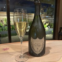 ドンペリニヨン　バイザグラス　125ml