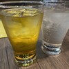 うなぎマフィア。 - ドリンク写真:緑茶ハイ480円とレモンサワー550円でかんぱ～い