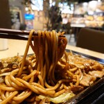 CANAL-FOOD'S DEPARTMENT - ソース焼きそばリフトは苦手です
