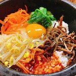 韓国料理 明洞 - 