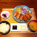福島 牡蠣と肉たらし ビストロKAI - 牡蠣たらし　広島県産牡蠣たっぷりのカキフライ定食