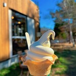 喫茶 蓼科アイス - 濃厚バニラソフトクリーム