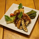 テテス - 三元豚肩ロース肉の網焼き