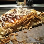 Hiroshima Okonomiyaki Hopukinsu - 肉玉そば 野菜＆麺ダブル