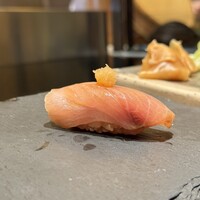築地青空三代目 大名古屋ビルヂング店 - 噴火湾の鰤　悶絶！美味しいブリでした！！
