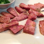 慶州園 - 極上塩タン