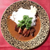 シェ・イノ - 福島伊達どりのキャラメリゼとスパイシーカレー 1000円