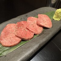 炭火焼肉 日本橋イタダキ - 