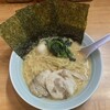 横浜家系ラーメン 魂心家 大阪高槻店