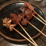 薄利多賣半兵ヱ - 焼とん全部盛り　イマイチ感バリバリ