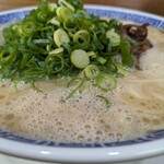 純とんこつ無双 - 泡立ったスープ❗こりゃたまらんわ