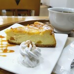 MJ BOOK CAFE　ｂｙ Mi Cafeto - アップルメープルチーズケーキの単体バージョン。