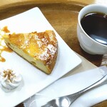 MJ BOOK CAFE　ｂｙ Mi Cafeto - 2品を上から。