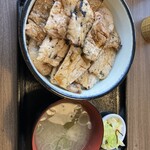 炭火焼豚丼 七凛茶屋坊ず - 特大盛り