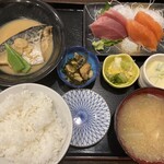 魚亥子 - サバ味噌＋刺身　1,500円