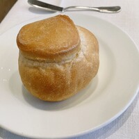 ペルゴーラ - 焼きたてパン