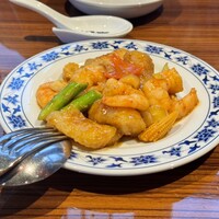 横浜中華街 重慶飯店 本館 - 