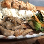 とうふや たかはし - きのこ、野菜たち