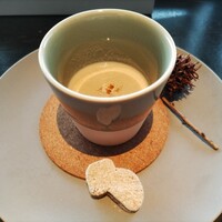 Opuses - マッシュルームのポタージュときのこのサブレサンド