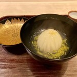 霞町 やまがみ - 蕪の菊蒸し