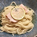 中華そば おにぎり 番い - 鰹昆布水の醤油つけそば