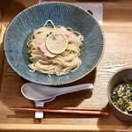 中華そば おにぎり 番い - 鰹昆布水の醤油つけそば