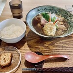 中華そば麦右衛門 - 本日は白ご飯で