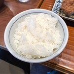 名代かつ屋 万さく - 炊き加減良いライス