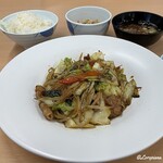 さっこら食堂 - 肉野菜炒め定食
