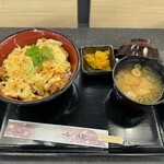 かつ丼・とんかつ 家康 - 