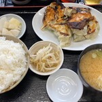 Marufuku - 特製 ギョーザ定食