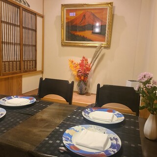 お座敷個室　掘り炬燵（ディナーのみ室料5500円）