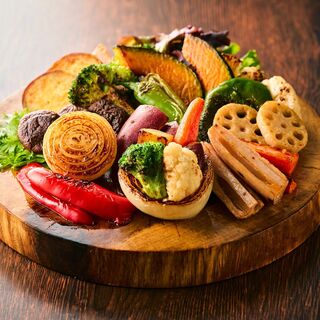 ビストロボンノならではのお料理♪畑の野菜グリルプレート!