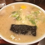 ラーメン陽向 嘉島本店 - ラーメン。650円。
                                