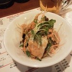 BAR K - 蒸し豚と胡瓜のサラダ(タパスセット その1)