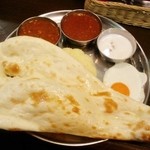 セットのターリー定食