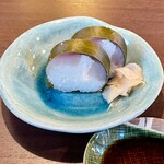 Arashiyama Daizen, - 鯖寿司 2切 1100円