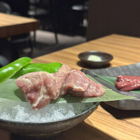 中目黒焼肉 登牛門 - 