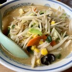 らーめん 萬太郎 - タンメンの白味噌・細麺