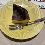 パエリア&グリル バラッカ - バスク風チーズケーキ