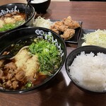 元祖肉肉うどん - 