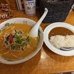 らぁめん 一福 - ごまみそずい+ミニカレー。