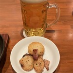 Furamu Do-Ru - ジャーマンポテトでビールを楽しむ