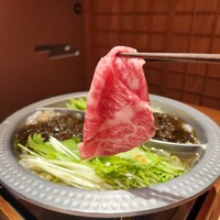 神戸牛 しゃぶしゃぶ おもき 離れ 銀座店 - 神戸牛霜降りしゃぶしゃぶ