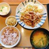 Yayoi Ken - 大豆ミートのしょうが焼定食（もち麦ご飯に変更）