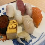 Sushi To Yakiniku Zenibakoooyama - 御膳のお寿司