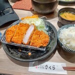 Tonkatsu Kagurazaka Sakura - 